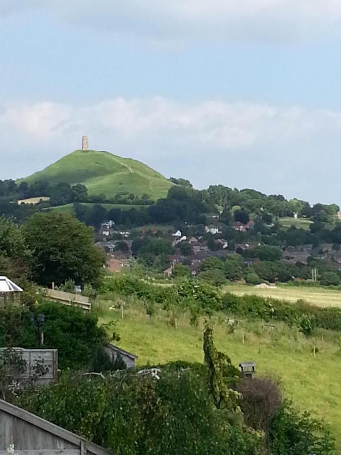 Healing Waters Sanctuary For Exclusive Private Hire And Self Catering Board, Vegetarian, Alcohol & Wifi Free Retreat In Glastonbury Bed & Breakfast Bagian luar foto