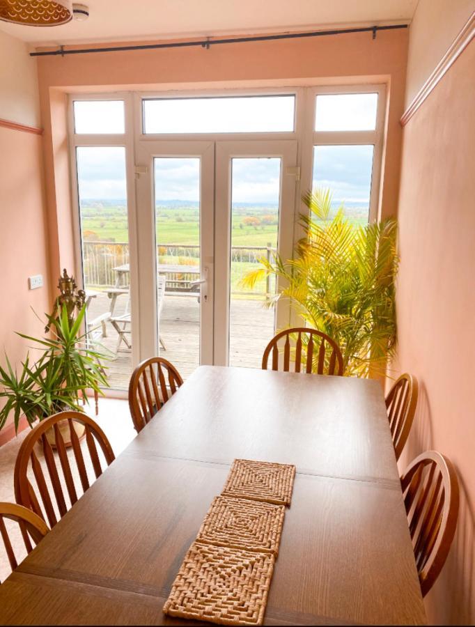 Healing Waters Sanctuary For Exclusive Private Hire And Self Catering Board, Vegetarian, Alcohol & Wifi Free Retreat In Glastonbury Bagian luar foto